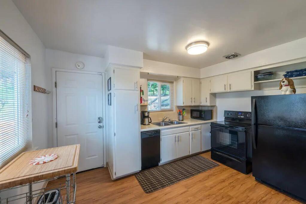 Holiday home Mountain View, Near Yosemite & Bass Lake, Bbq, Fireplace,evc *